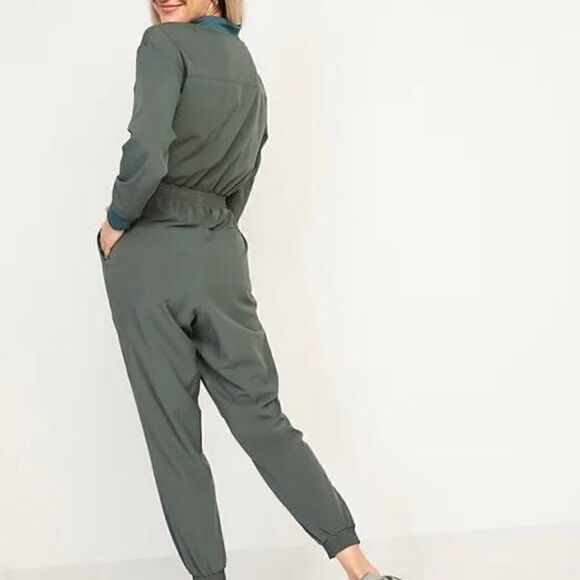 OLD NAVY StretchTech Cropped Zip Bomber Jumpsuit, Green, Size 4X, style #724953 - Picture 2 of 12